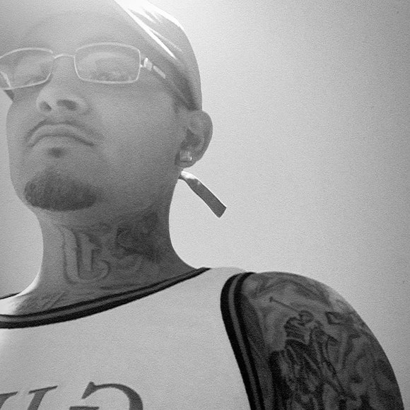 Meet your Posher, Jonathan - Picture 1 of 1